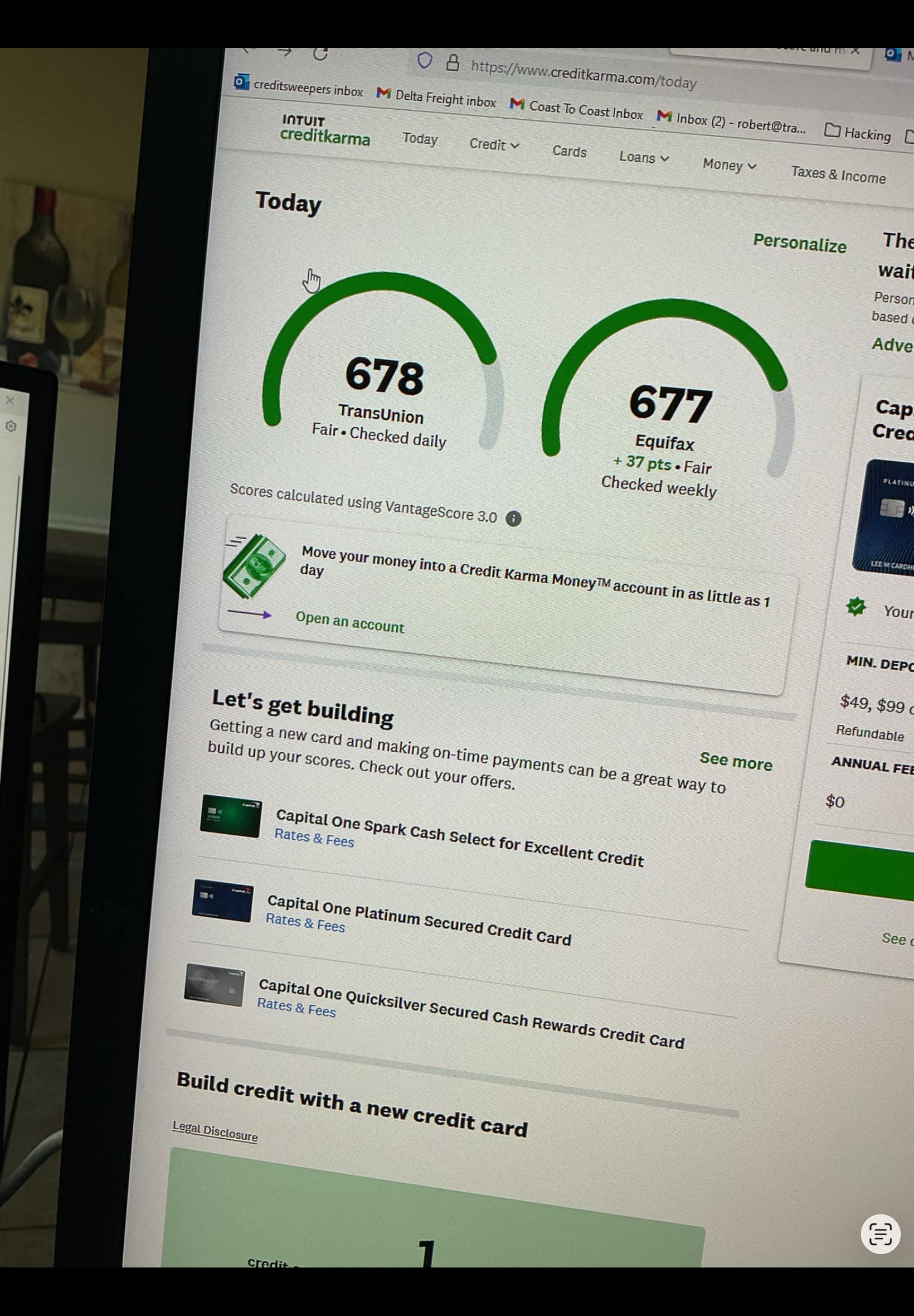 TransUnion 678, Equifax 677